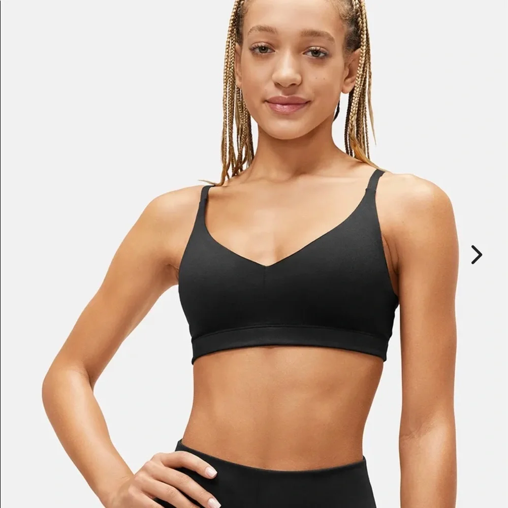 Outdoor Voices Flow Bralette - Picture 1 of 4